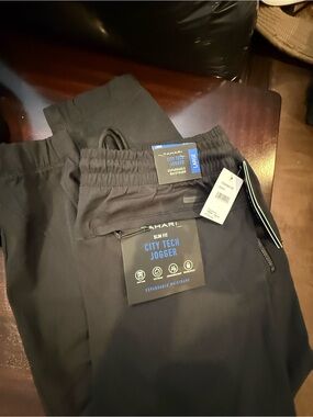 Tahari City Tech Slim Fit Jogger Sweatpants - Black